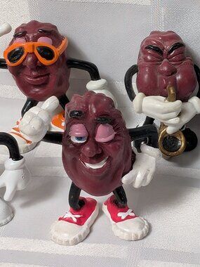 CALIFORNIA RAISINS FIGURE MIXED LOT VINTAGE RETRO BAND COLLECTIBLE FIGURES